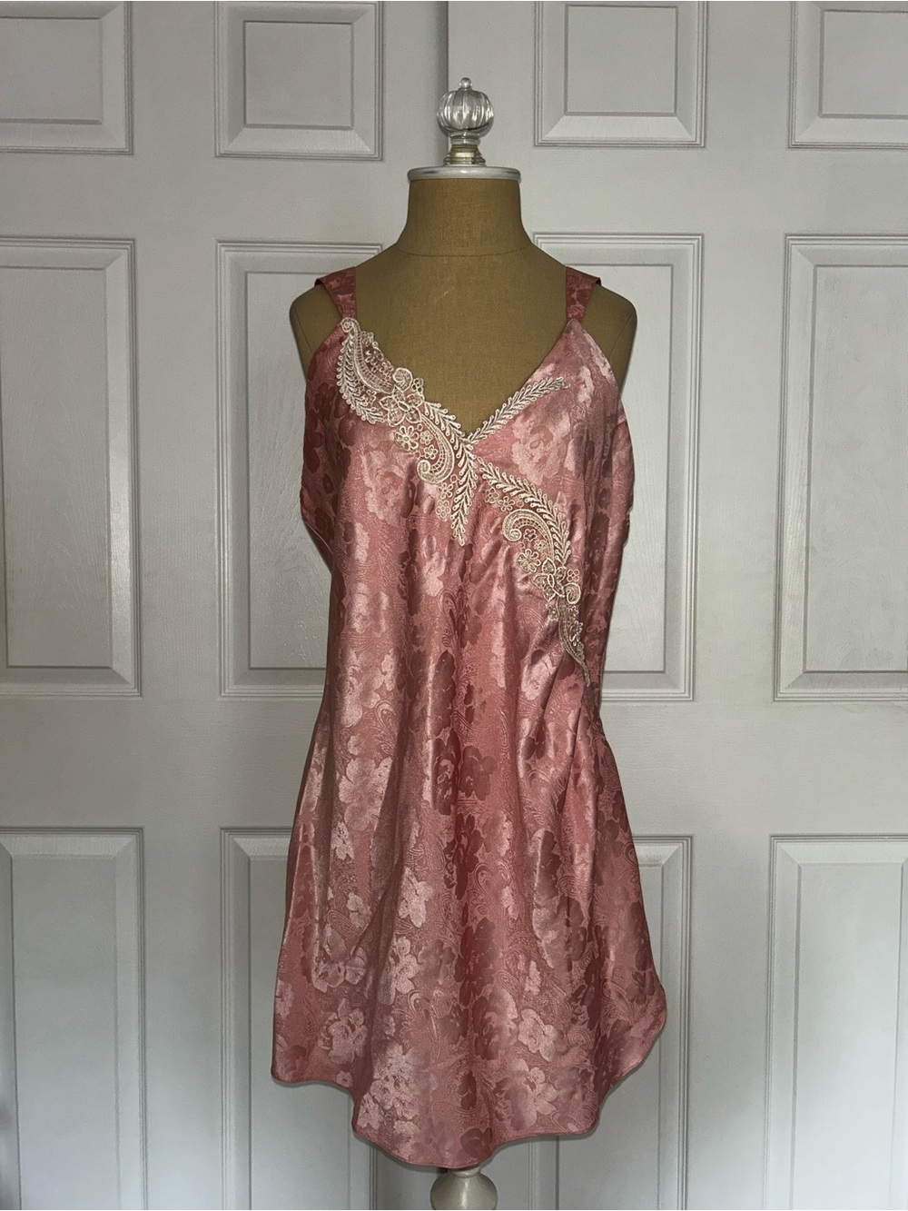 Vintage VS Gold Label Pink Slip
